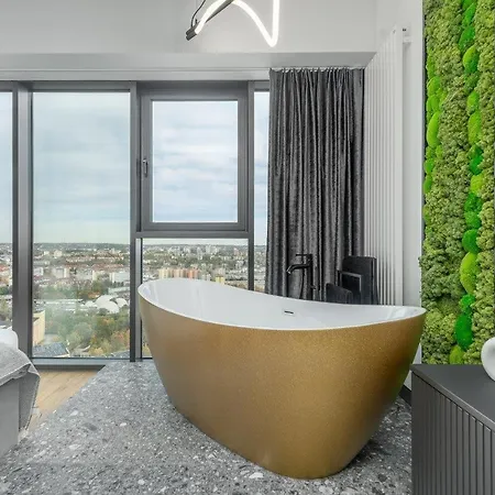Skyline Bath Hanza Tower 24 Pool & Jacussi Apartment Szczecin