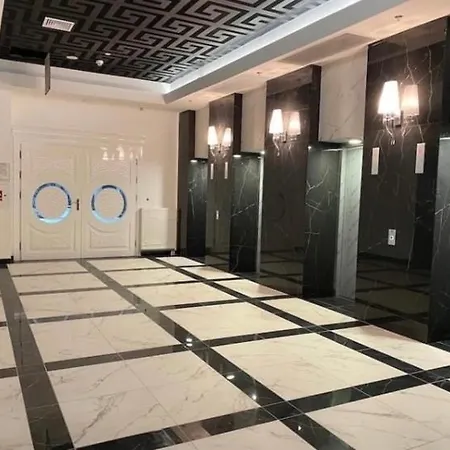 Hanza Tower Skyline Bath 24 Pool & Jacussi & Sauna Apartament *