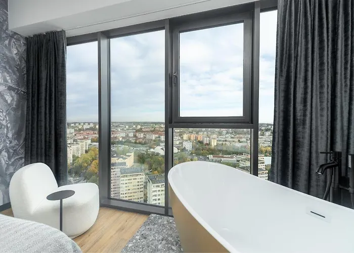 Hanza Tower Skyline Bath 24 Pool & Jacussi & Sauna Апартаменти Щецин